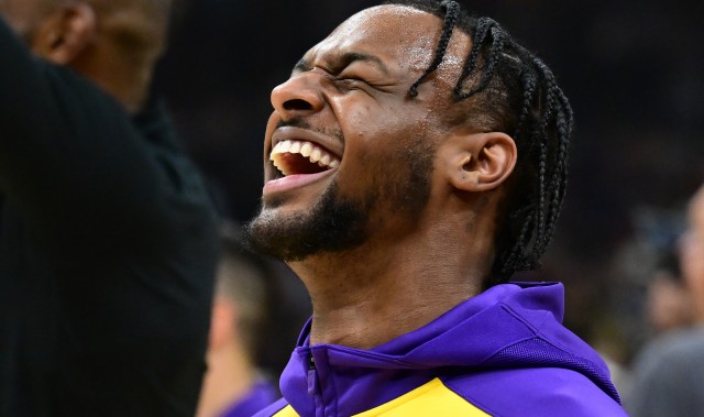 雷迪克：布朗尼很容易执教 他在技术和精神层面都得到了提升