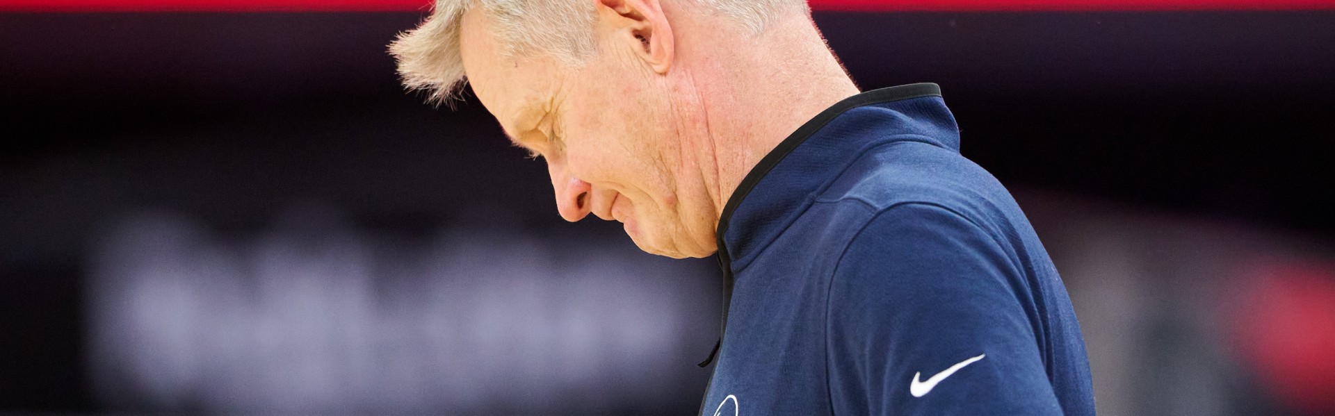 5打9😭湾区名嘴：勇士vs科尔+裁判 那肯定是要被打花的