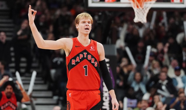 队记：猛龙认为巴恩斯是基石 迪克也是未来一部分 此外没有非卖品