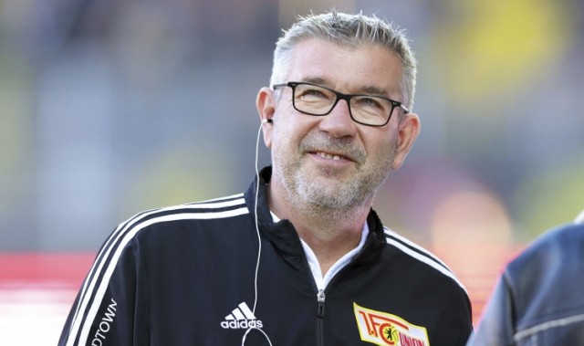 德天空：前柏林联合主帅费舍尔是多特新帅候选，他愿意带队半赛季