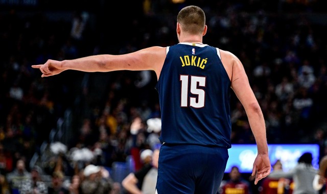 MVP的实力！约基奇第三节单节18分率队反超&前三节37分14板